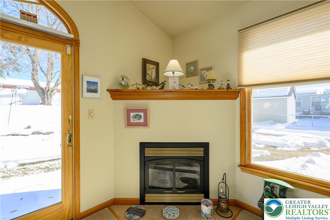 4487 Memphis Road Whitehall, PA 18052 - Photo 38 of 47