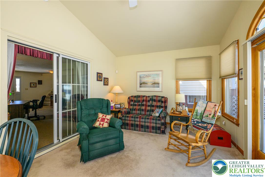 4487 Memphis Road Whitehall, PA 18052 - Photo 40 of 47