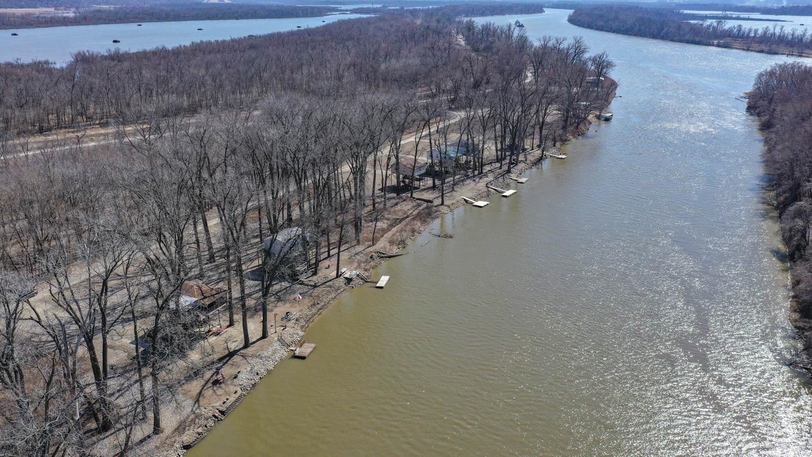 17953 Coon Creek Road Fieldon, IL 62031 - Photo 3 of 31