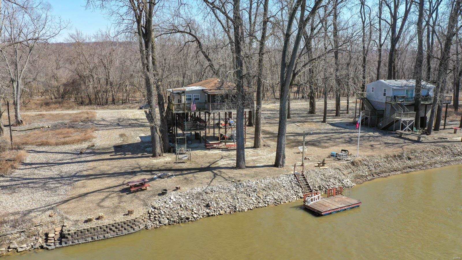 17953 Coon Creek Road Fieldon, IL 62031 - Photo 5 of 31