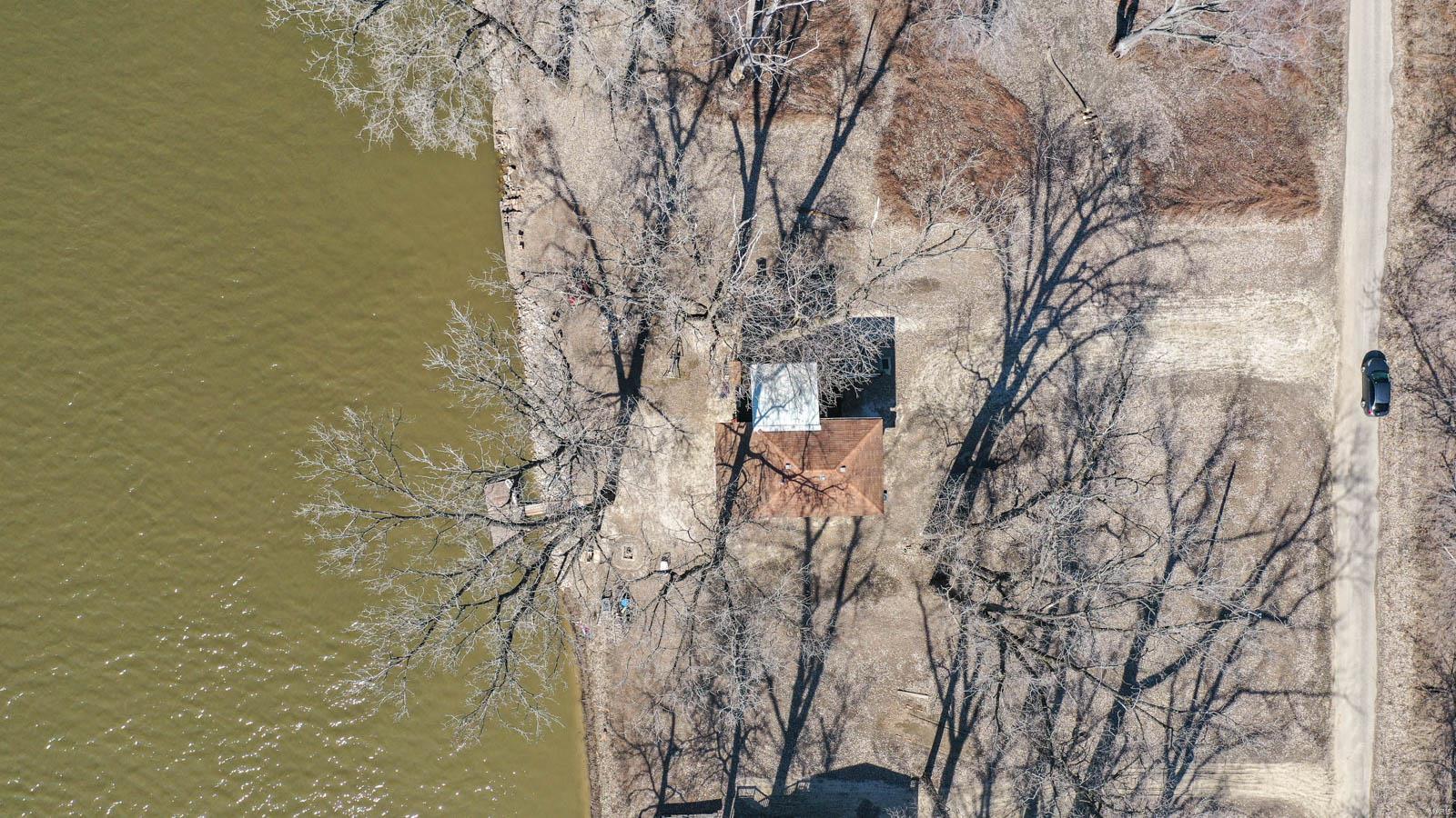 17953 Coon Creek Road Fieldon, IL 62031 - Photo 6 of 31