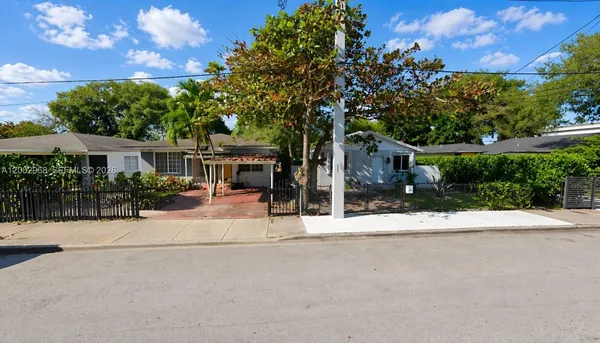 $600,000 | 5250 Northwest 24th Avenue, Miami, FL 33142