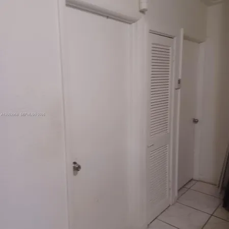 $600,000 | 5250 Northwest 24th Avenue, Miami, FL 33142