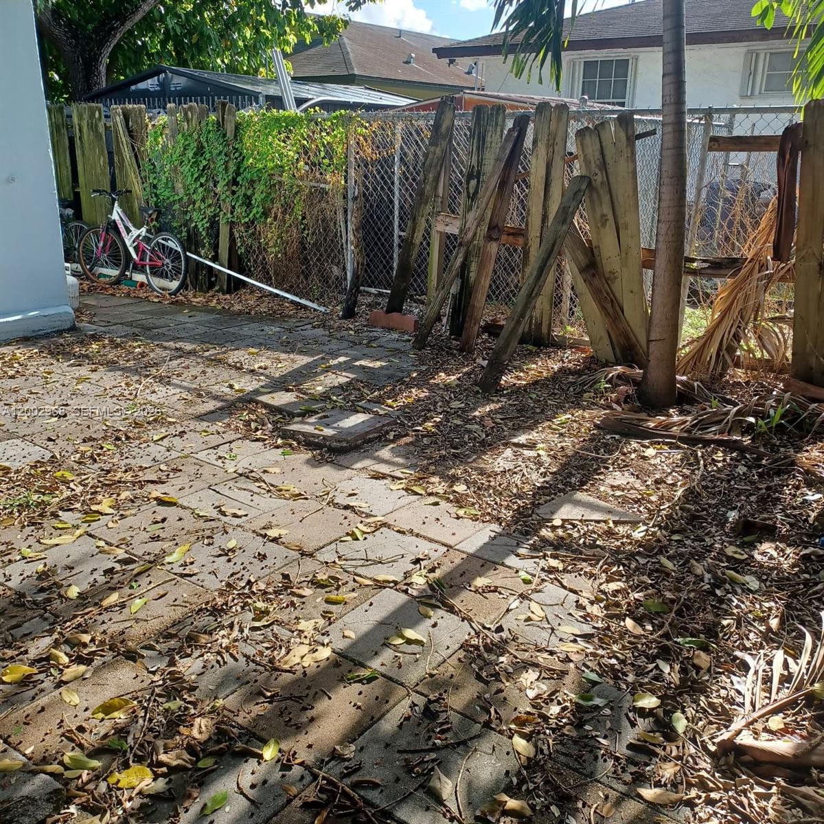 5250 Northwest 24th Avenue Miami, FL 33142 - Photo 22 of 28