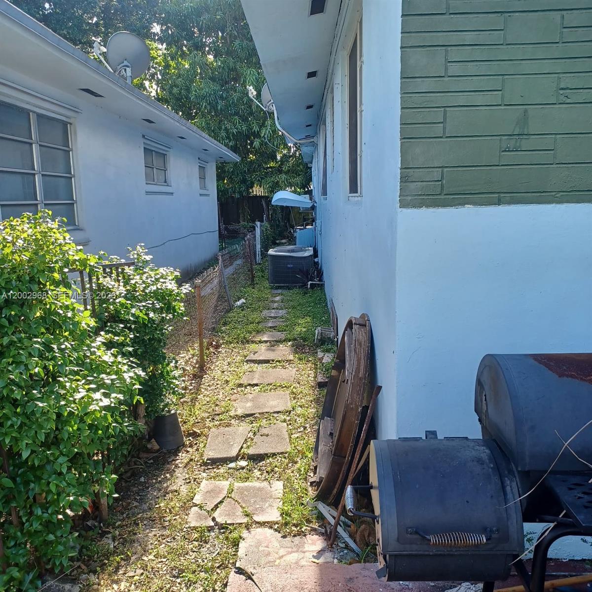 5250 Northwest 24th Avenue Miami, FL 33142 - Photo 26 of 28