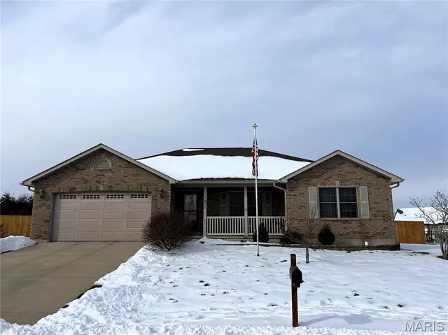 $299,900 | 1221 Casey Lane, Rolla, MO 65401
