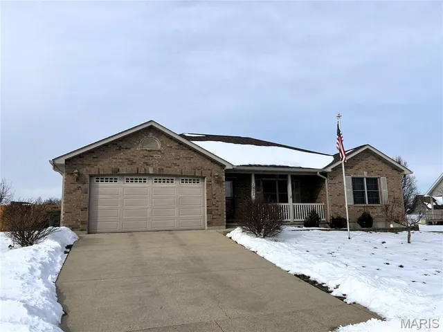 $299,900 | 1221 Casey Lane, Rolla, MO 65401