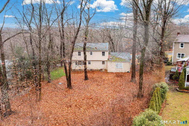 $299,000 | 32 Forest Court North, Hamden, CT 06518