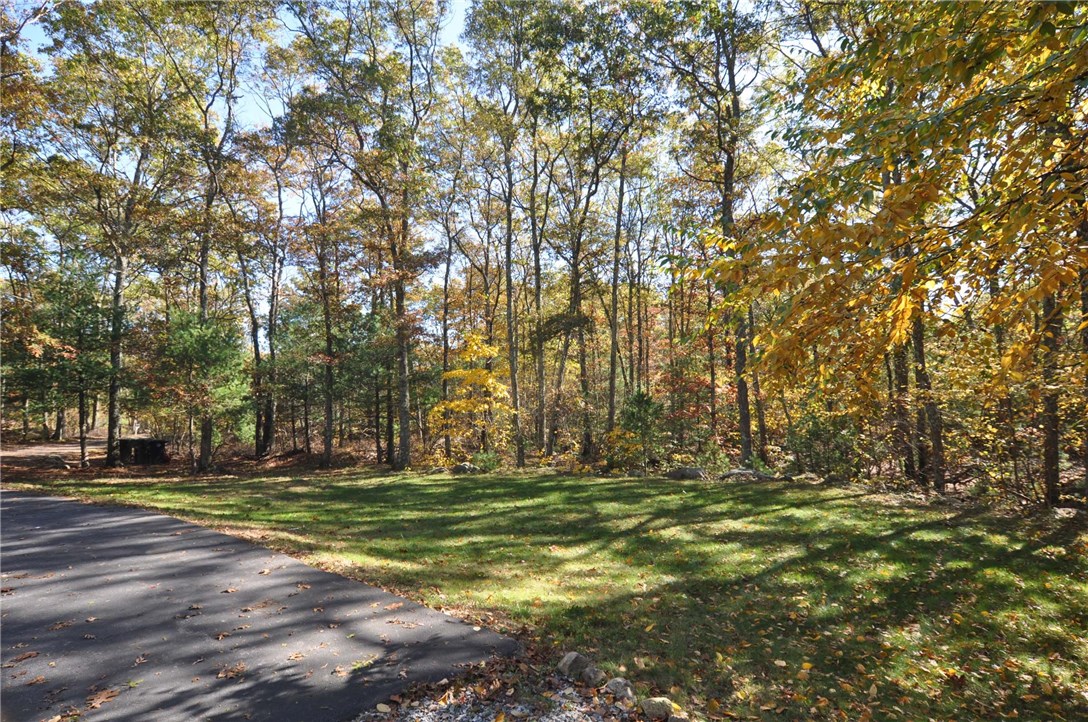 79 West Log Bridge Road Coventry, RI 02816 - Photo 27 of 31
