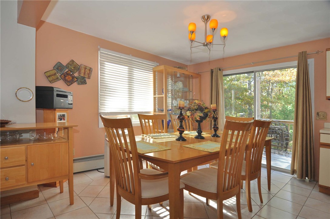 79 West Log Bridge Road Coventry, RI 02816 - Photo 7 of 31