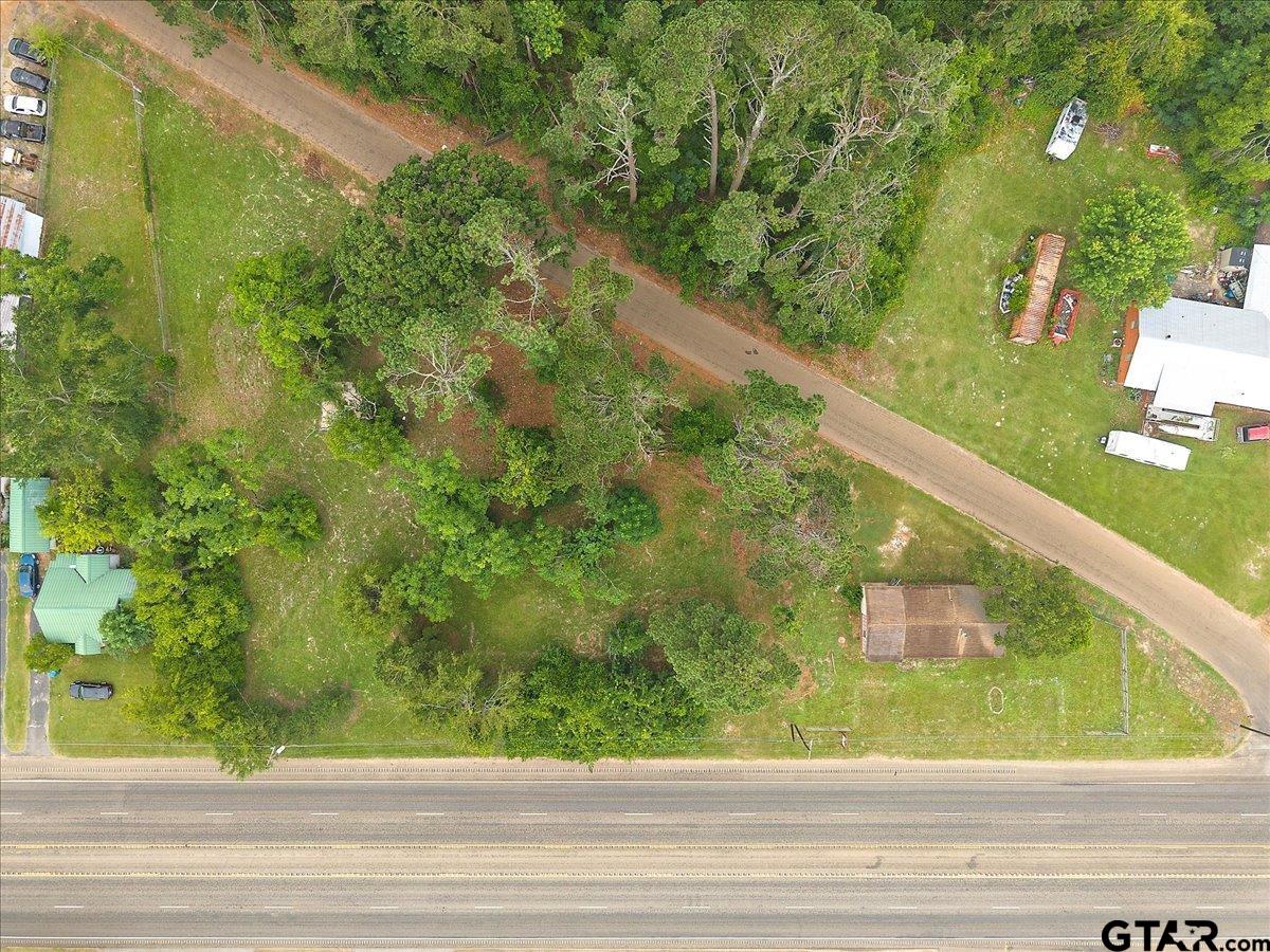 1535 North Dickinson Drive Rusk, TX 75785 - Photo 5 of 18 a view of a yard