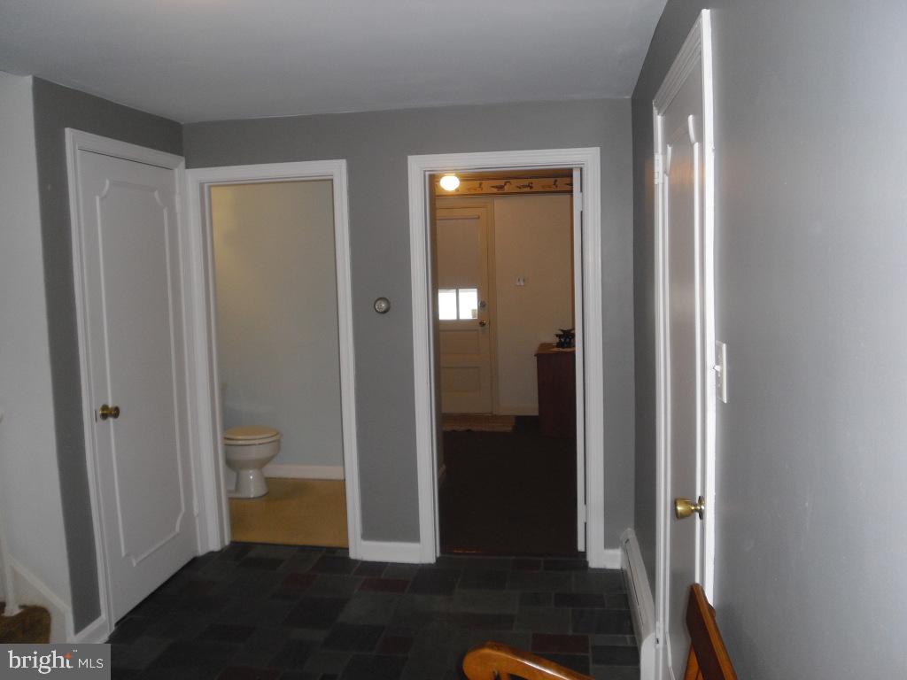 1129 Richmond Road Lancaster, PA 17603 - Photo 12 of 44 Gallery Image 12