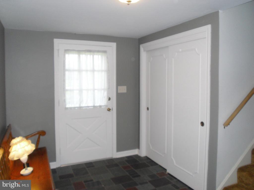 1129 Richmond Road Lancaster, PA 17603 - Photo 8 of 44 Gallery Image 8