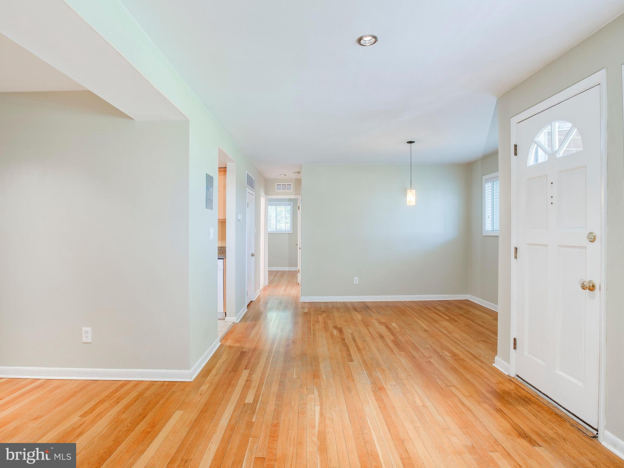 519 Epsom Road, Unit 1D Towson, MD 21286 - Photo 11 of 30 Dining Room