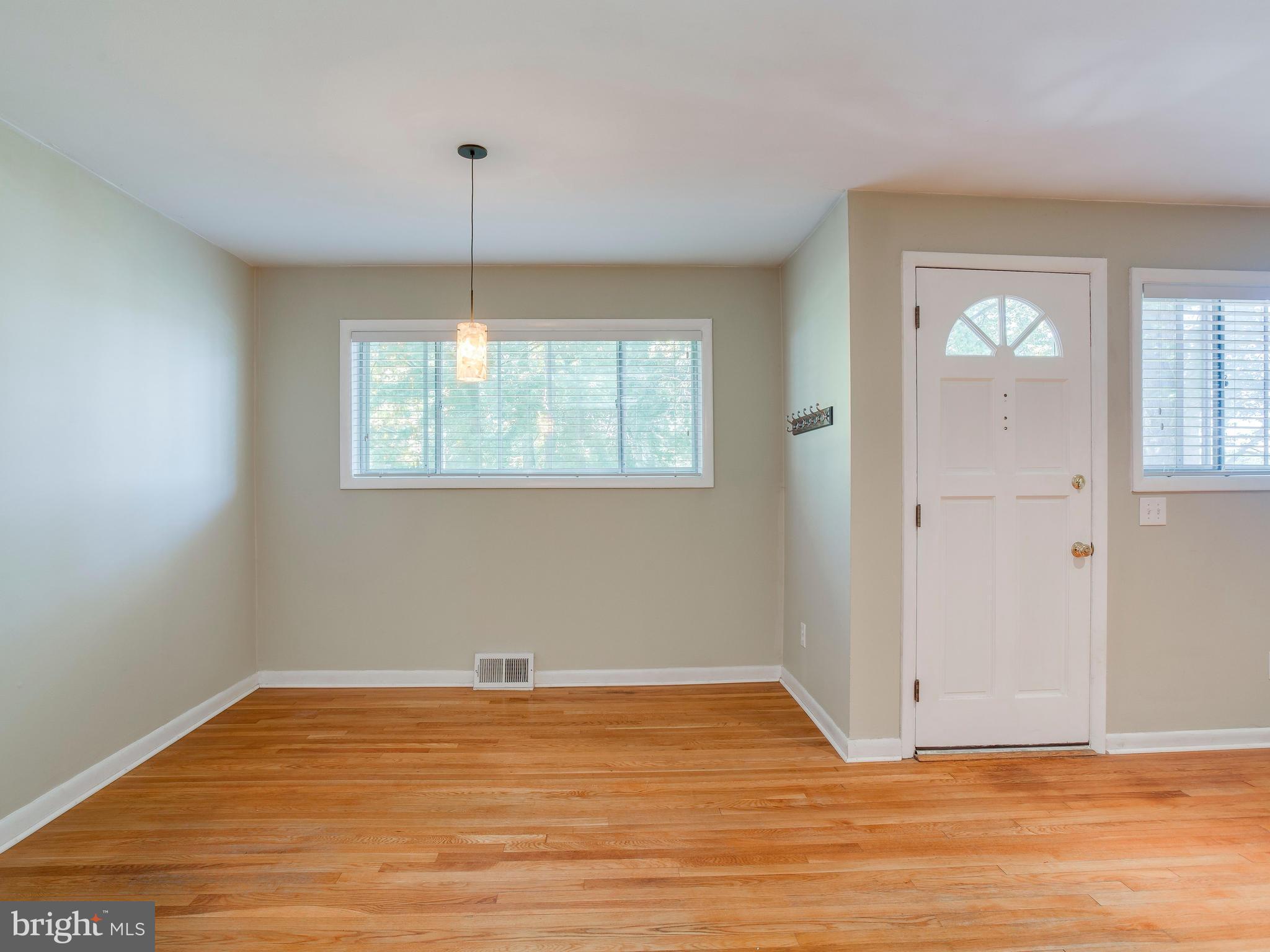 519 Epsom Road, Unit 1D Towson, MD 21286 - Photo 13 of 30 Dining Room