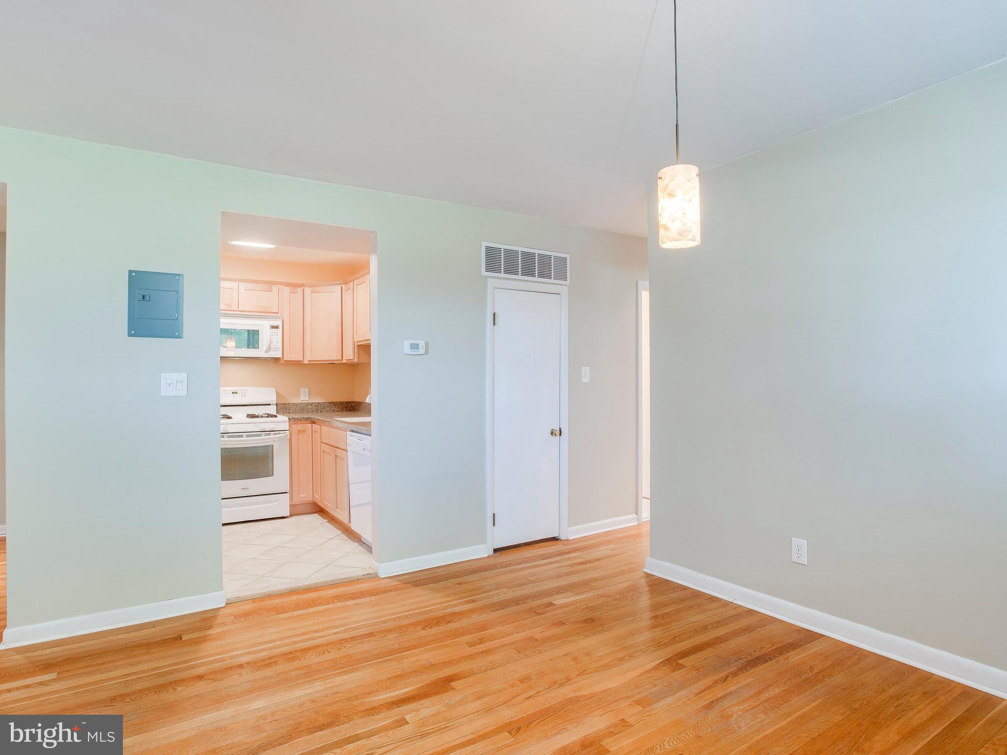 519 Epsom Road, Unit 1D Towson, MD 21286 - Photo 15 of 30 Interior (General)
