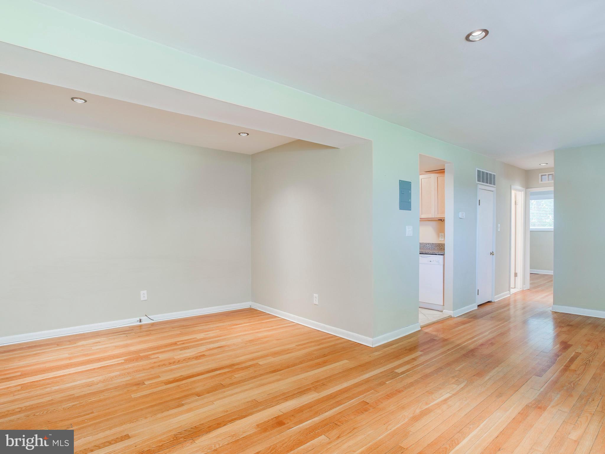519 Epsom Road, Unit 1D Towson, MD 21286 - Photo 9 of 30 Interior (General)