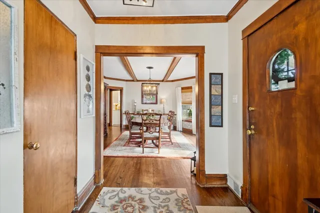 $750,000 | 644 Wesley Avenue, Oak Park, IL 60304