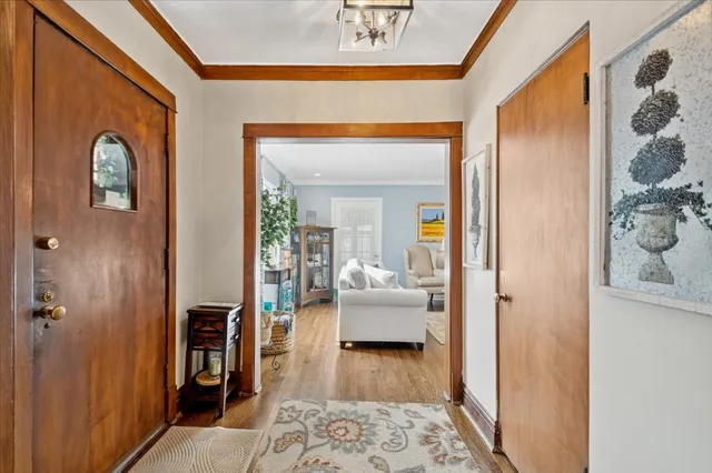 $750,000 | 644 Wesley Avenue, Oak Park, IL 60304