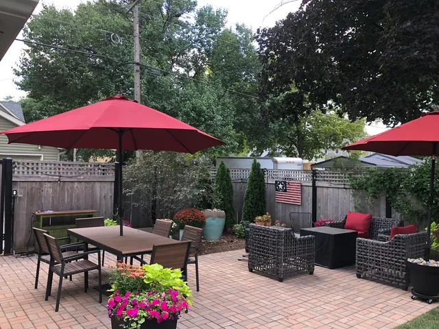 $750,000 | 644 Wesley Avenue, Oak Park, IL 60304