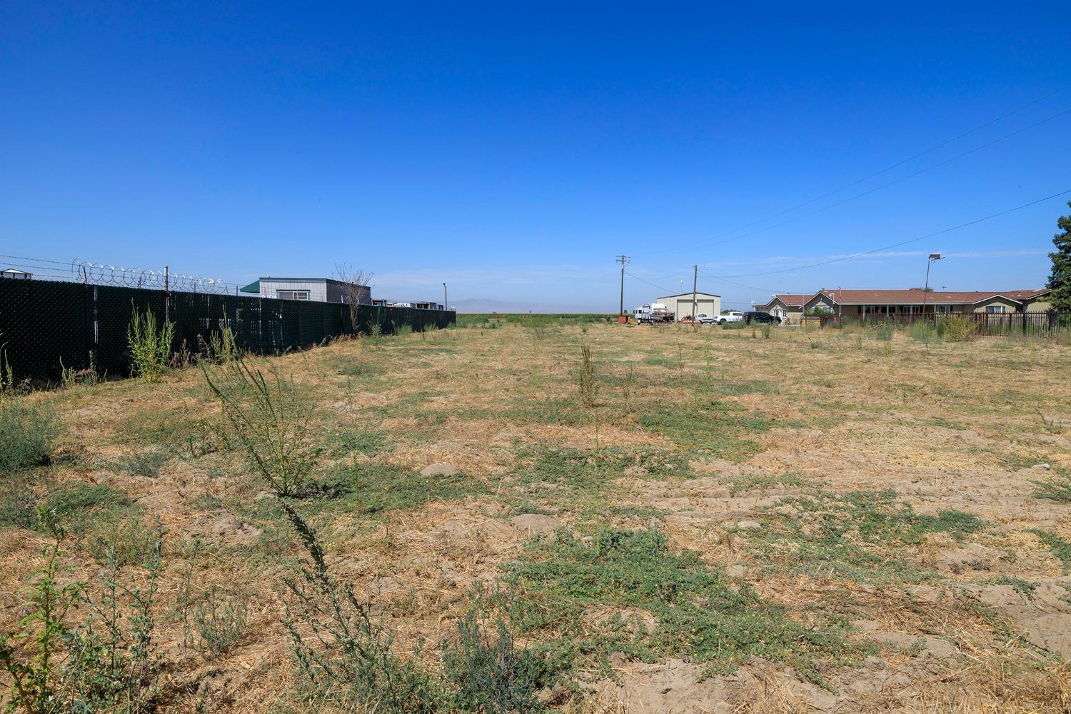 7831 Crows Landing Road Ceres, CA 95307 - Photo 16 of 23 a view of a lake