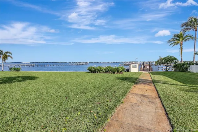 $2,500 | 150 Southeast Four Winds Drive, Unit B303, Stuart, FL 34996