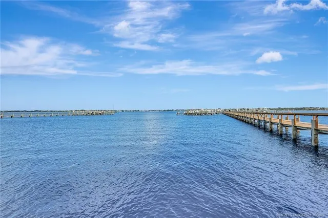 $2,500 | 150 Southeast Four Winds Drive, Unit B303, Stuart, FL 34996