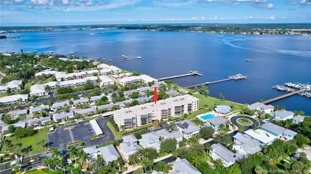 $2,500 | 150 Southeast Four Winds Drive, Unit B303, Stuart, FL 34996