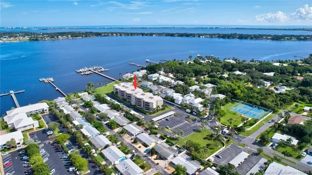 $2,500 | 150 Southeast Four Winds Drive, Unit B303, Stuart, FL 34996