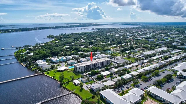 $2,500 | 150 Southeast Four Winds Drive, Unit B303, Stuart, FL 34996