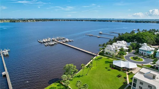 $2,500 | 150 Southeast Four Winds Drive, Unit B303, Stuart, FL 34996