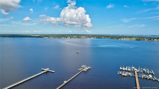 $2,500 | 150 Southeast Four Winds Drive, Unit B303, Stuart, FL 34996