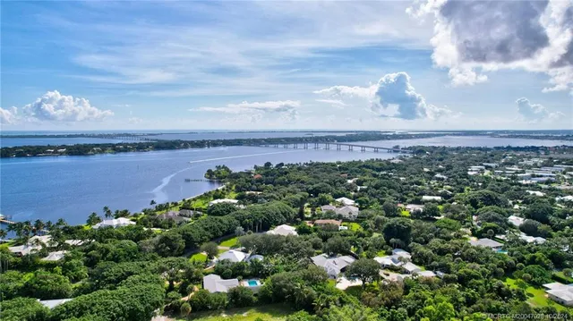 $2,500 | 150 Southeast Four Winds Drive, Unit B303, Stuart, FL 34996