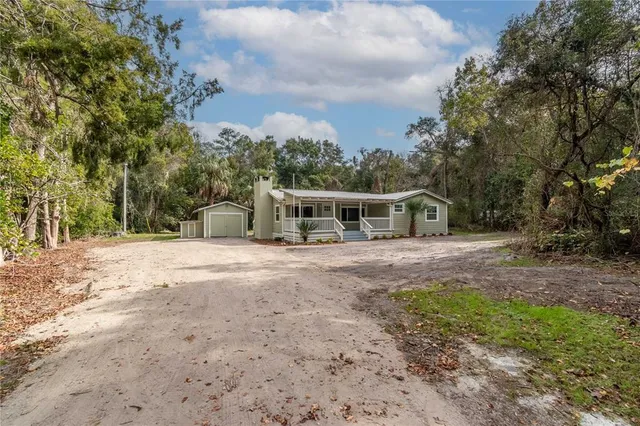 $285,000 | 674 State Road 21, Hawthorne, FL 32640