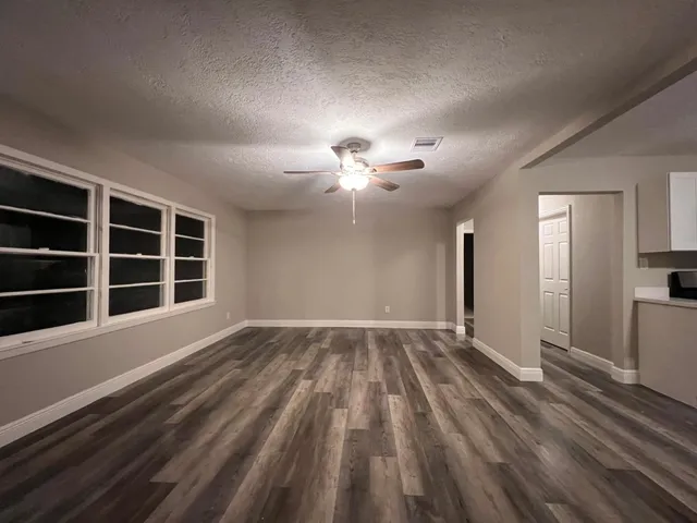 $179,900 | 431 Grafton Street, La Marque, TX 77568