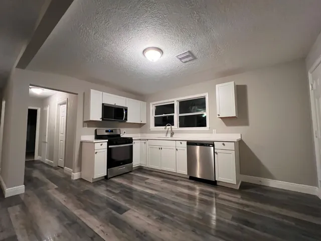 $179,900 | 431 Grafton Street, La Marque, TX 77568