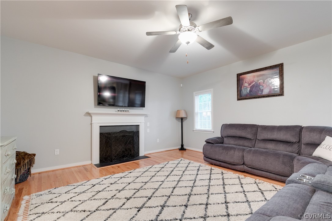 11903 Rimswell Terrace Midlothian, VA 23112 - Photo 7 of 27 Gallery Image 7