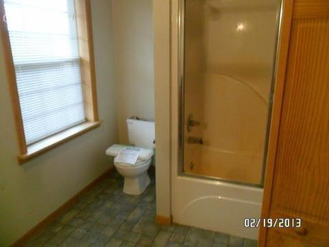 9158 North Center Road Clio, MI 48420 - Photo 7 of 8 20351325-6.JPG