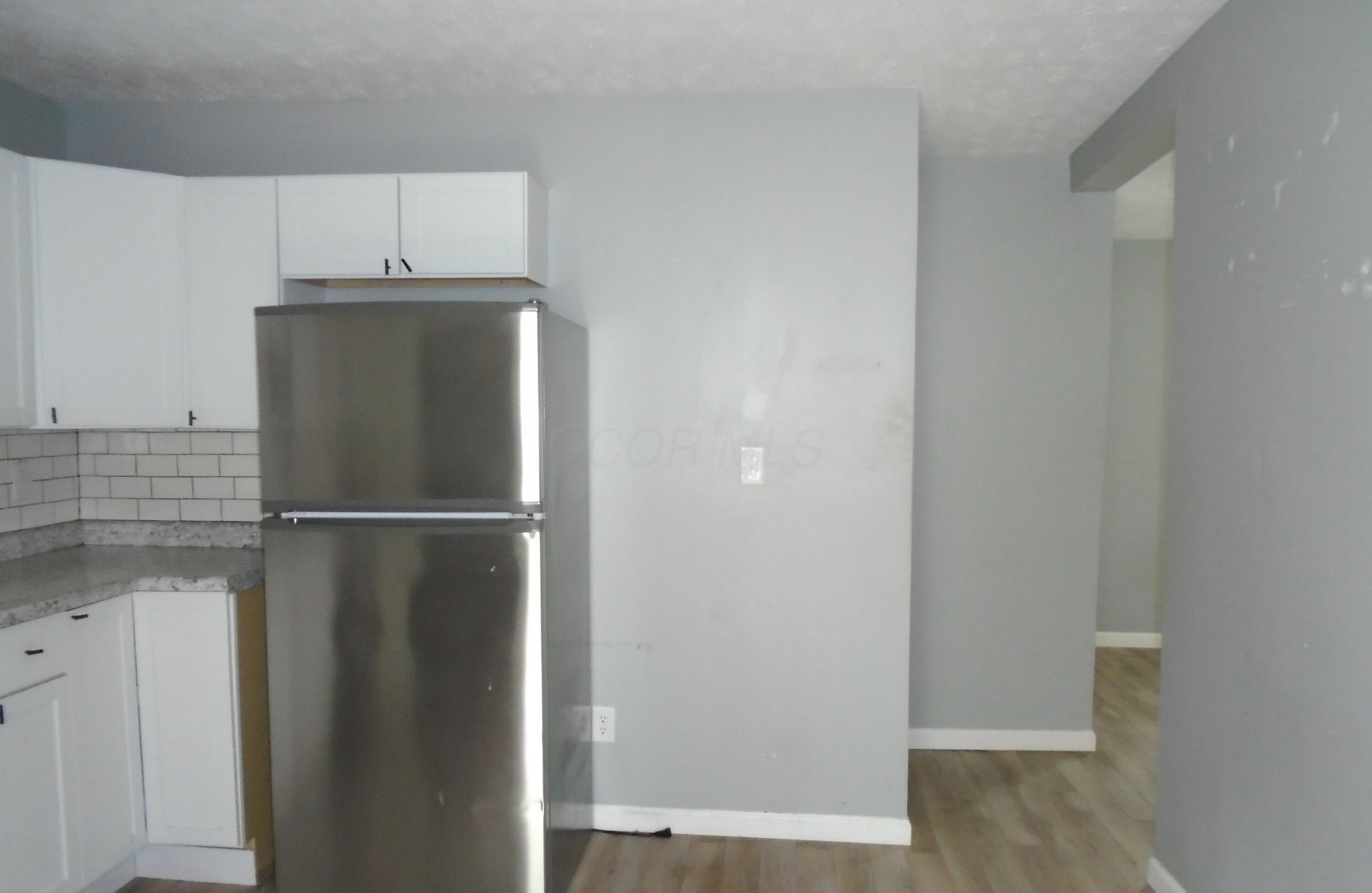 82 Delray Road Columbus, OH 43207 - Photo 10 of 19 Delray Kitchen view