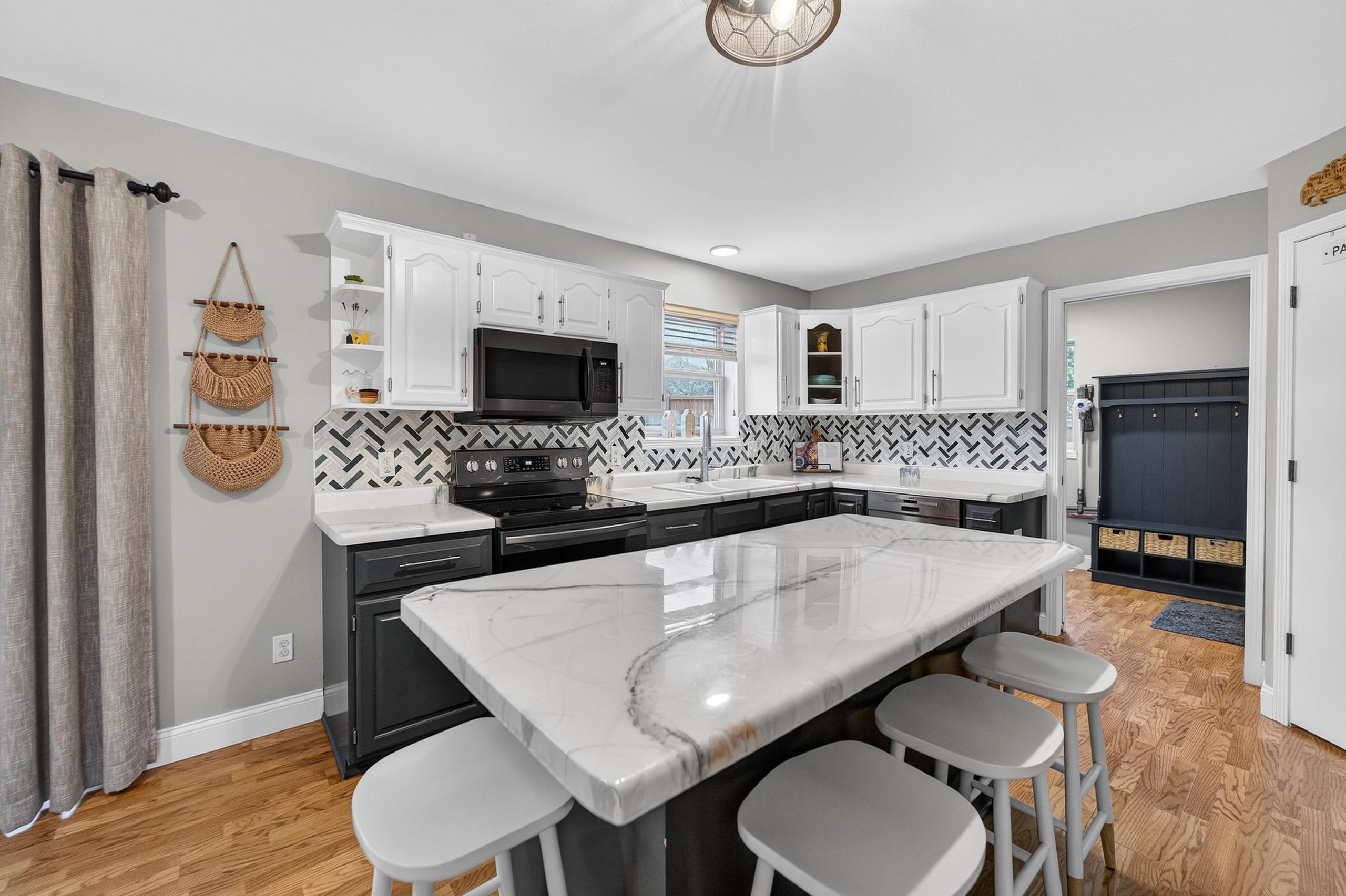 730 Highcliff Trail Madison, WI 53718 - Photo 15 of 47