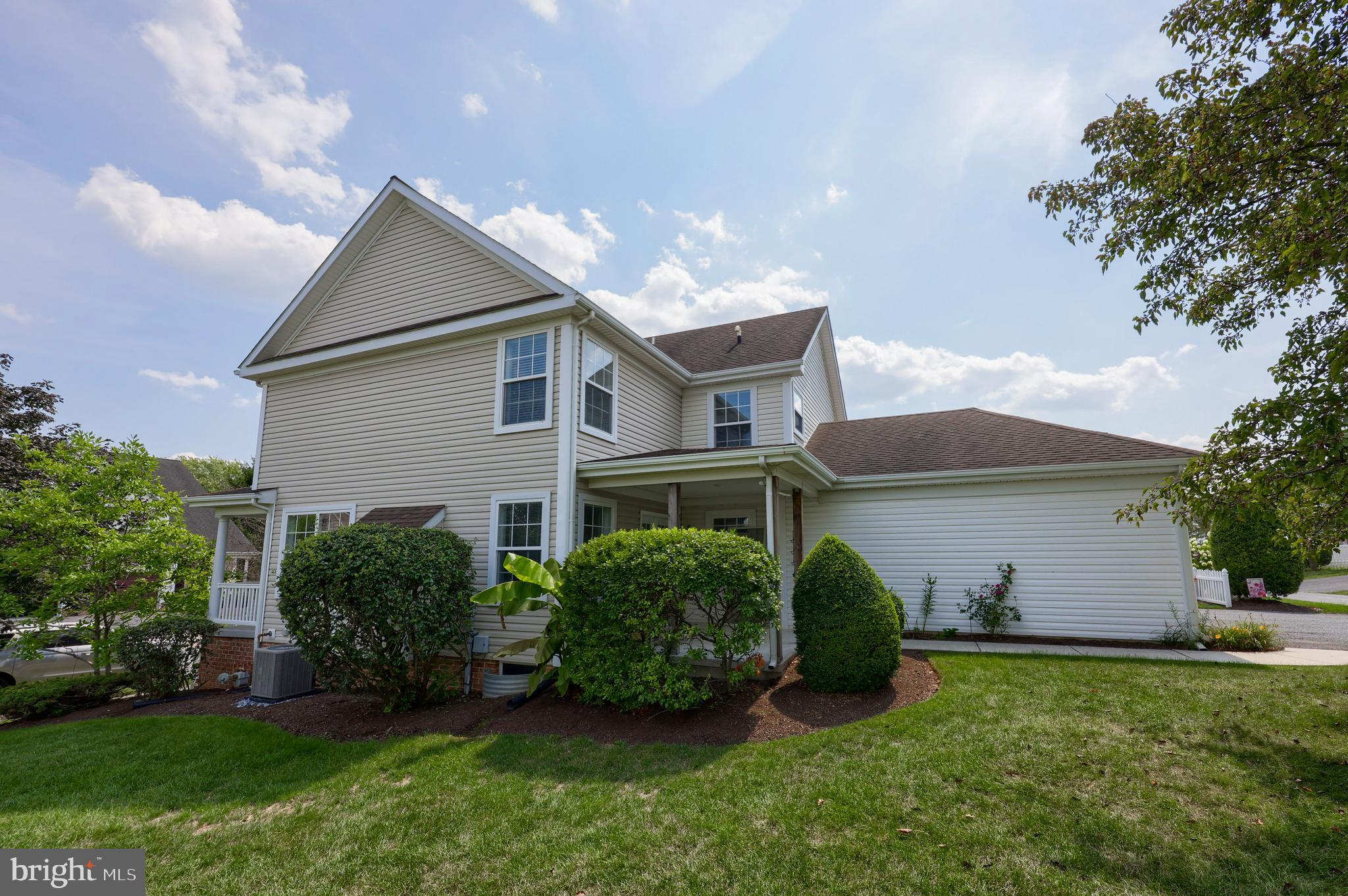 619 Chatham Way Lititz, PA 17543 - Photo 29 of 32 a front view of a house with a garden