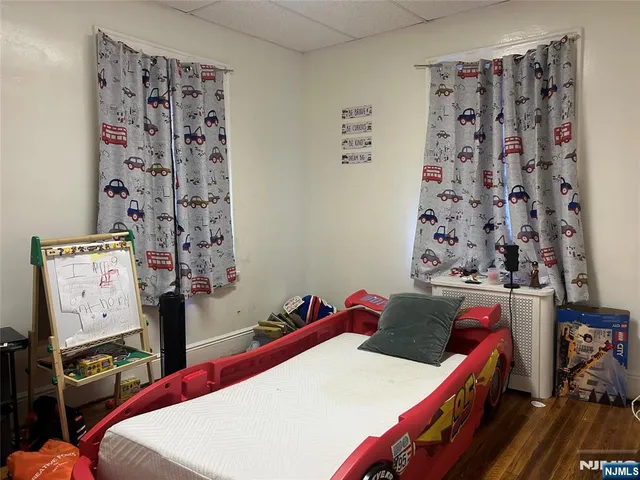 $2,450 | 404 Carmita Avenue, Rutherford, NJ 07070