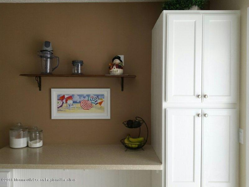 58 Racquet Road Wall, NJ 07719 - Photo 8 of 21 Kitchen (4)