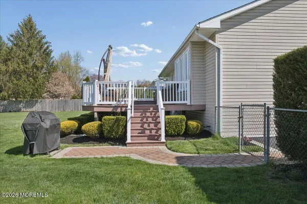 $789,000 | 81 Kings Way, Freehold, NJ 07728