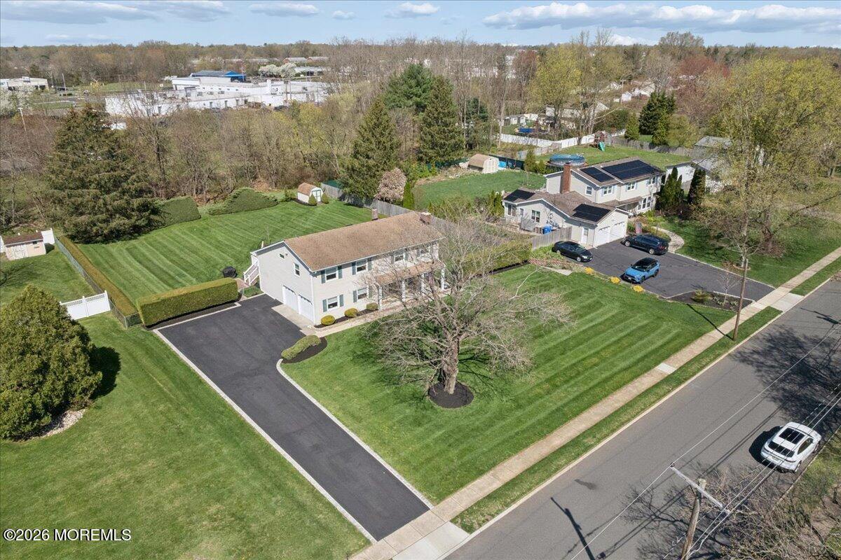 81 Kings Way Freehold, NJ 07728 - Photo 43 of 53 41-Image-42