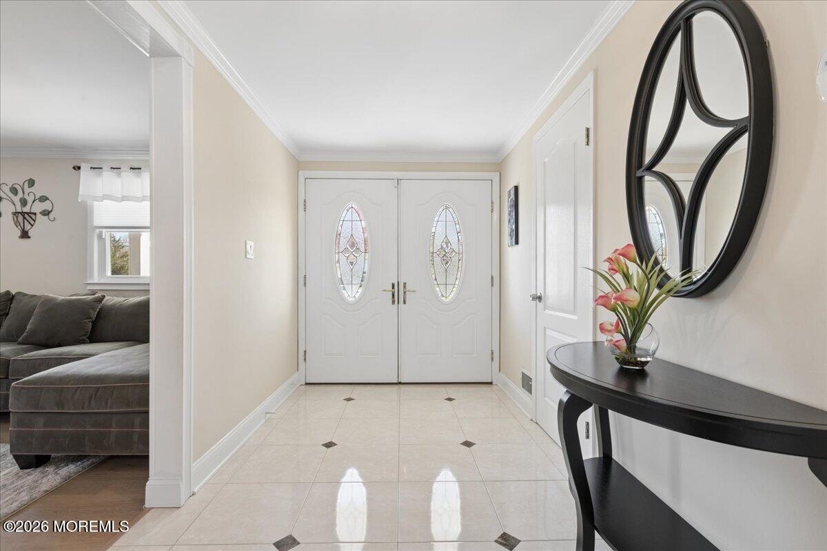 81 Kings Way Freehold, NJ 07728 - Photo 6 of 53 05-Image-12