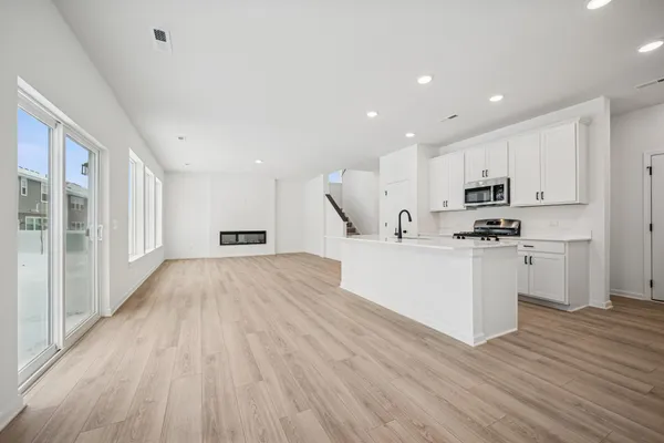 $544,000 | 15012 Ardgillan Road, Rosemount, MN 55068