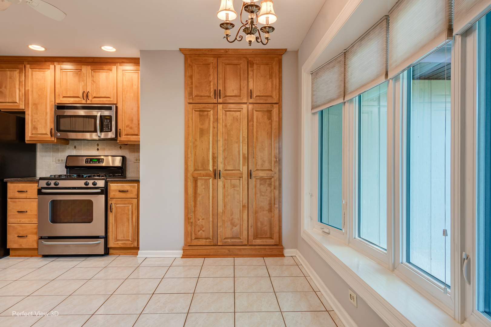 804 Manchester Street Naperville, IL 60563 - Photo 8 of 30