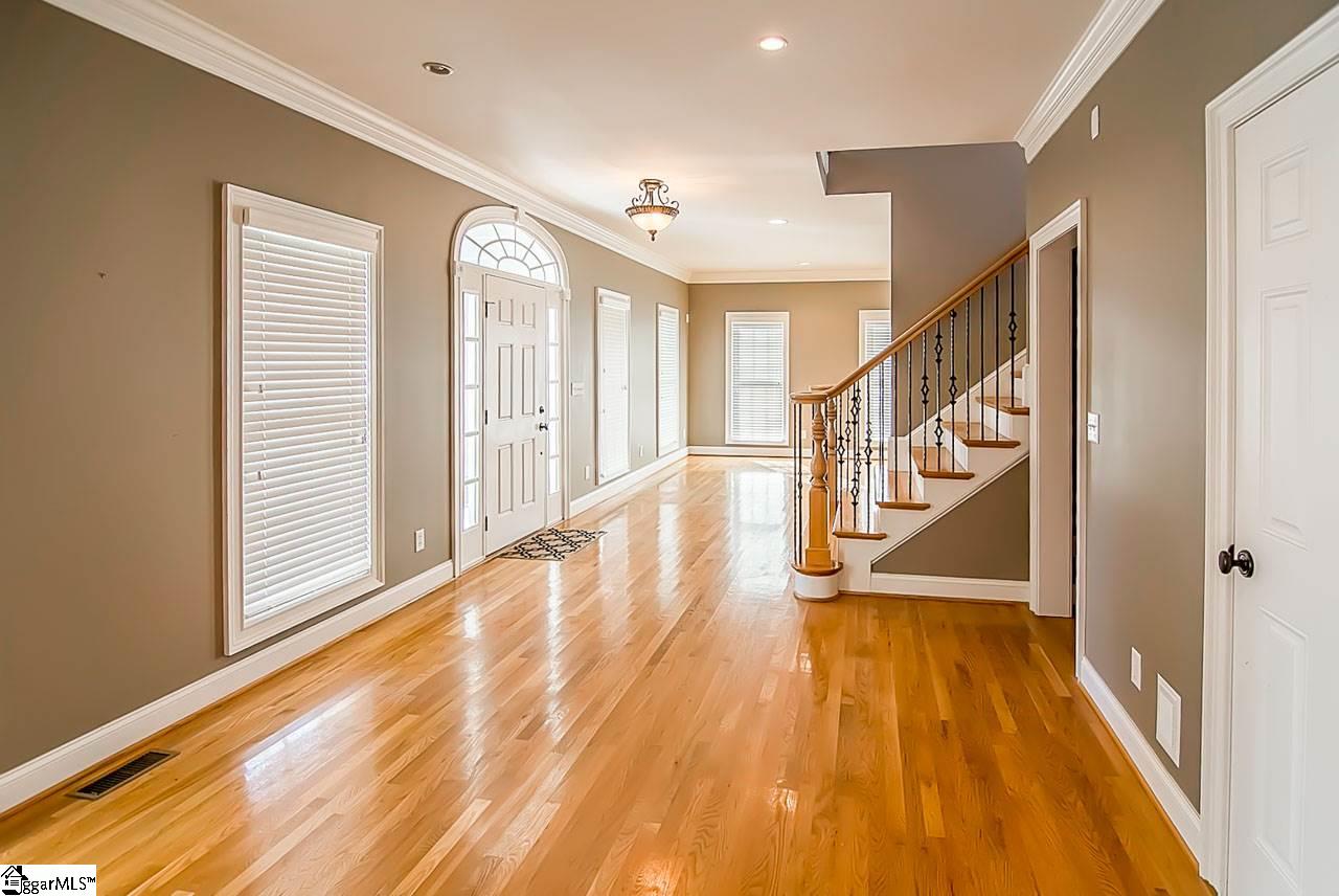 512 New Tarleton Way Greer, SC 29650 - Photo 9 of 34 Gallery Image 9