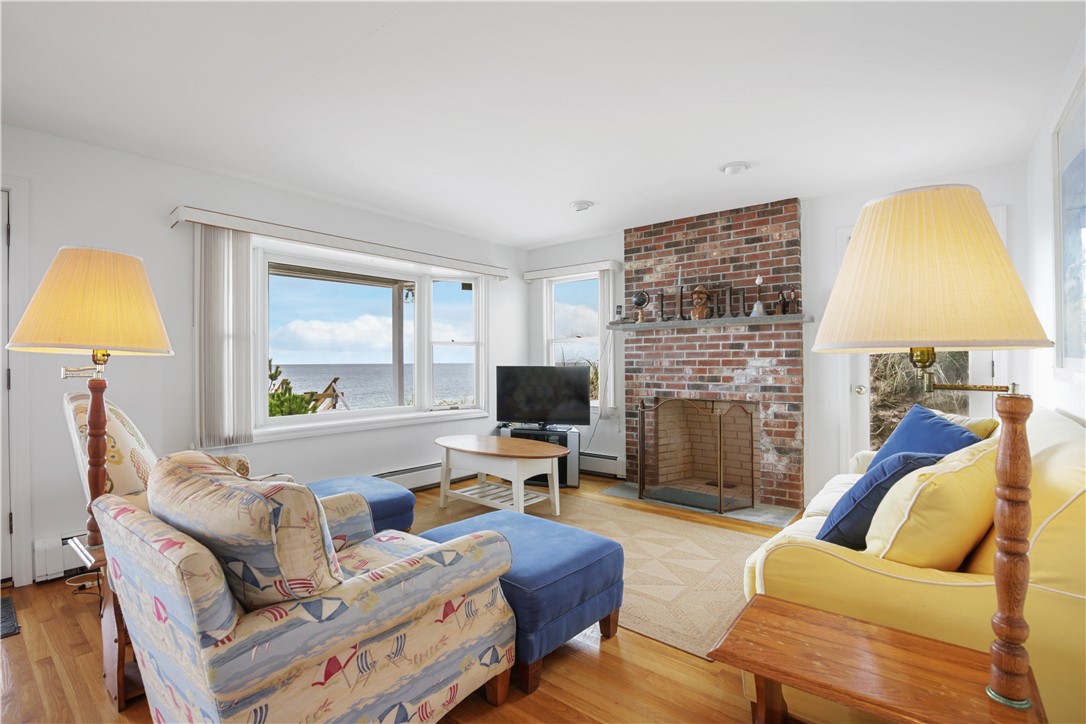 597 Atlantic Avenue Westerly, RI 02891 - Photo 13 of 23